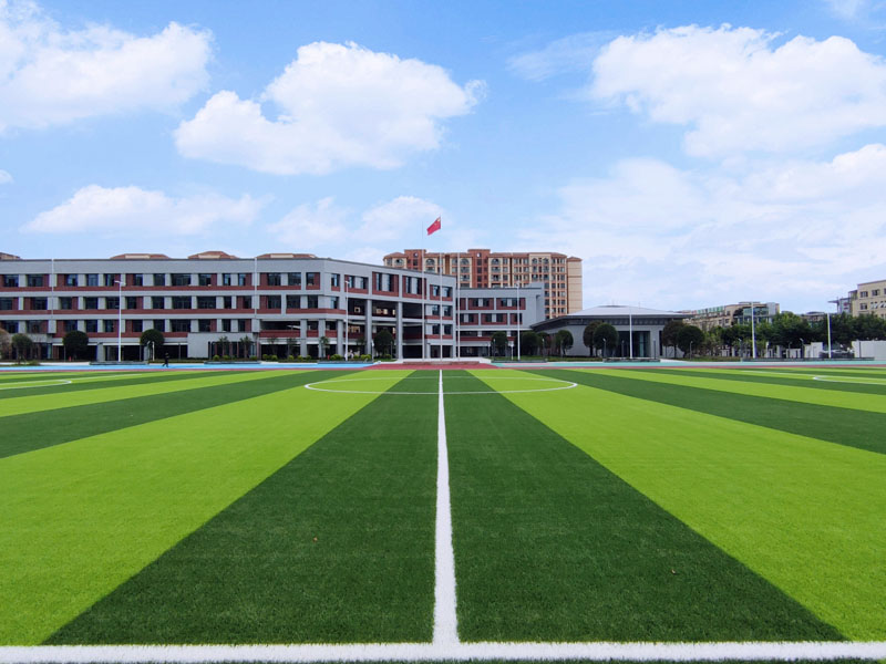四川双流某小学运动场地工程